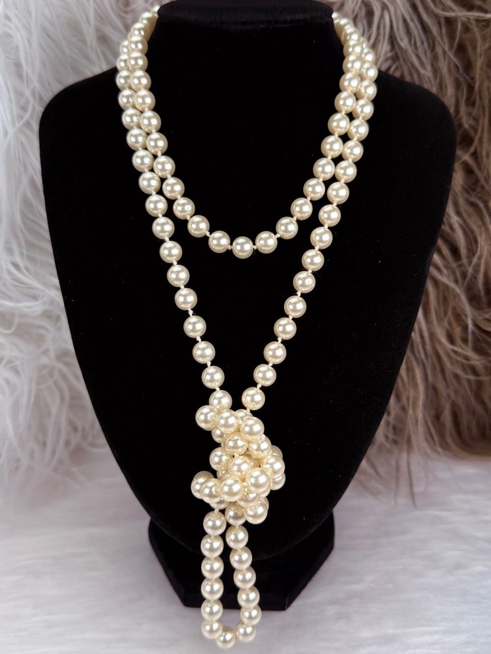 Vintage Lady Remington LR Long Cream Beaded Knotted Layering Necklace